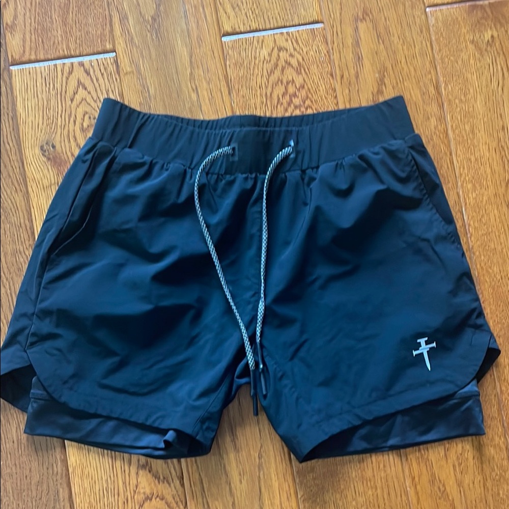 Three Nails with Elastic Waistband and Quick-Dry Fabric